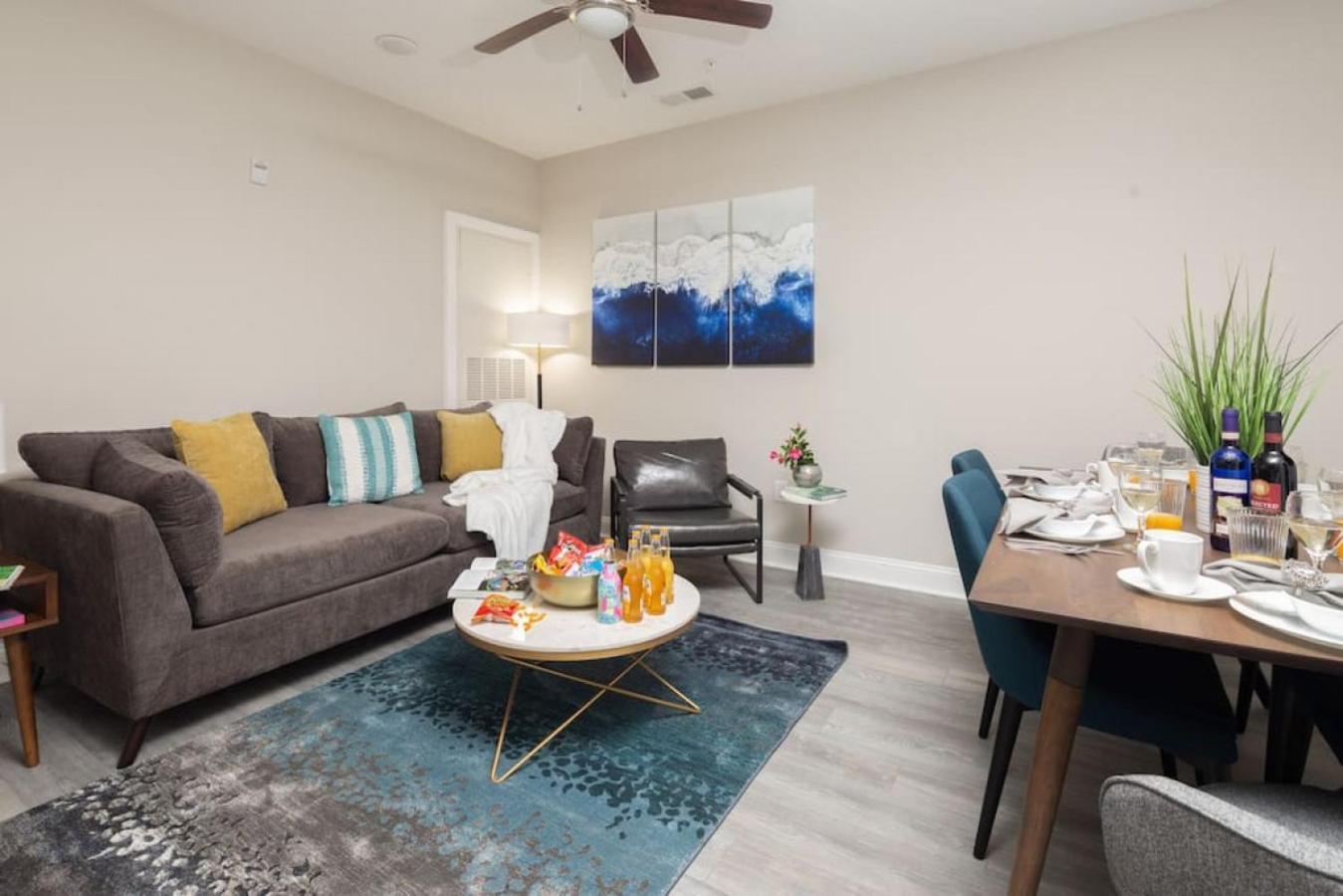 Lovely 4Br King Beds Steps To Beach And Pier G Myrtle Beach Kültér fotó