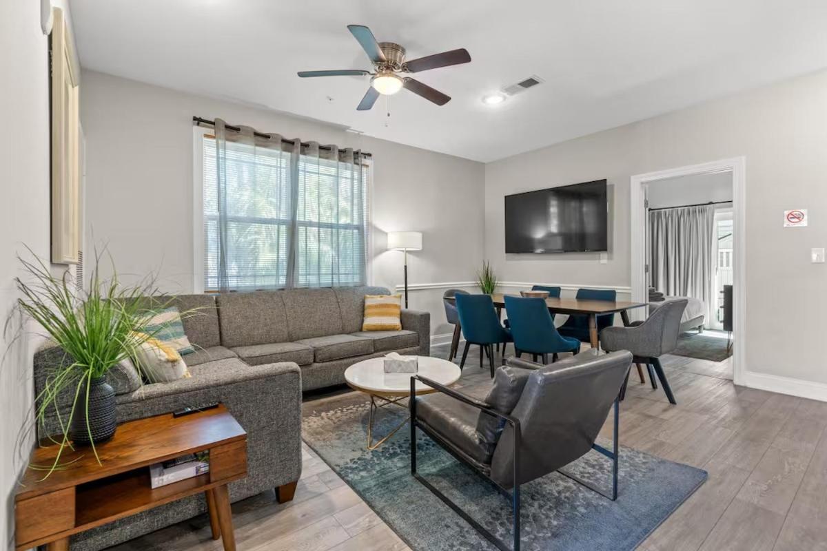 Lovely 4Br King Beds Steps To Beach And Pier G Myrtle Beach Kültér fotó